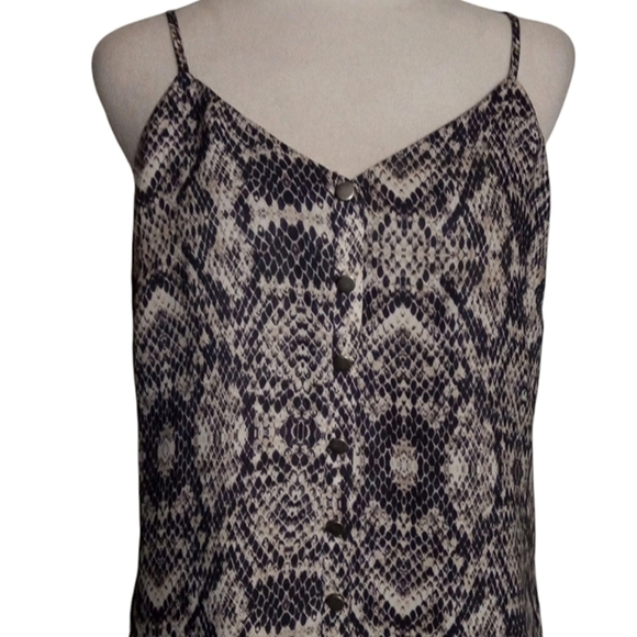 Amanda Uprichard Gray Reptile Snake Print V Neck Button Detail Tank Top Medium - Picture 2 of 8